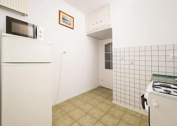 Park Skaryszewski Standard By Bookinghost Warsaw